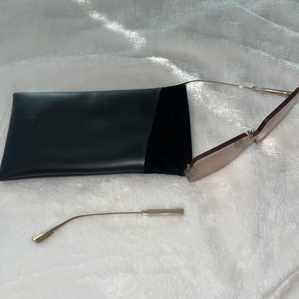 Dior Sunglasses - Picture 2 of 3